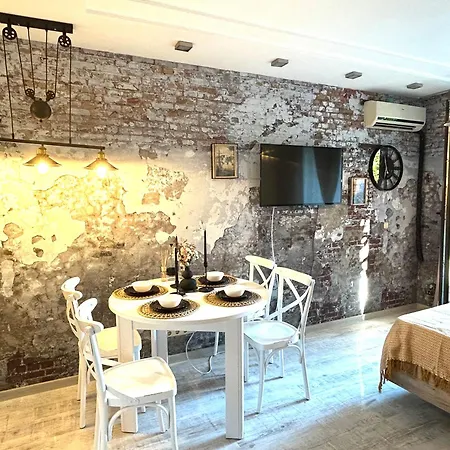 Daire дизайнерско студио ,смокиня,созопол,5 звезден затворен комплекс,4 басейна,1ва линия море